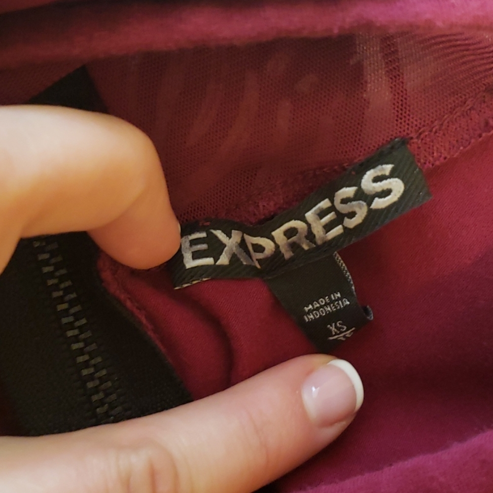 Dress - Picture 5 of 5